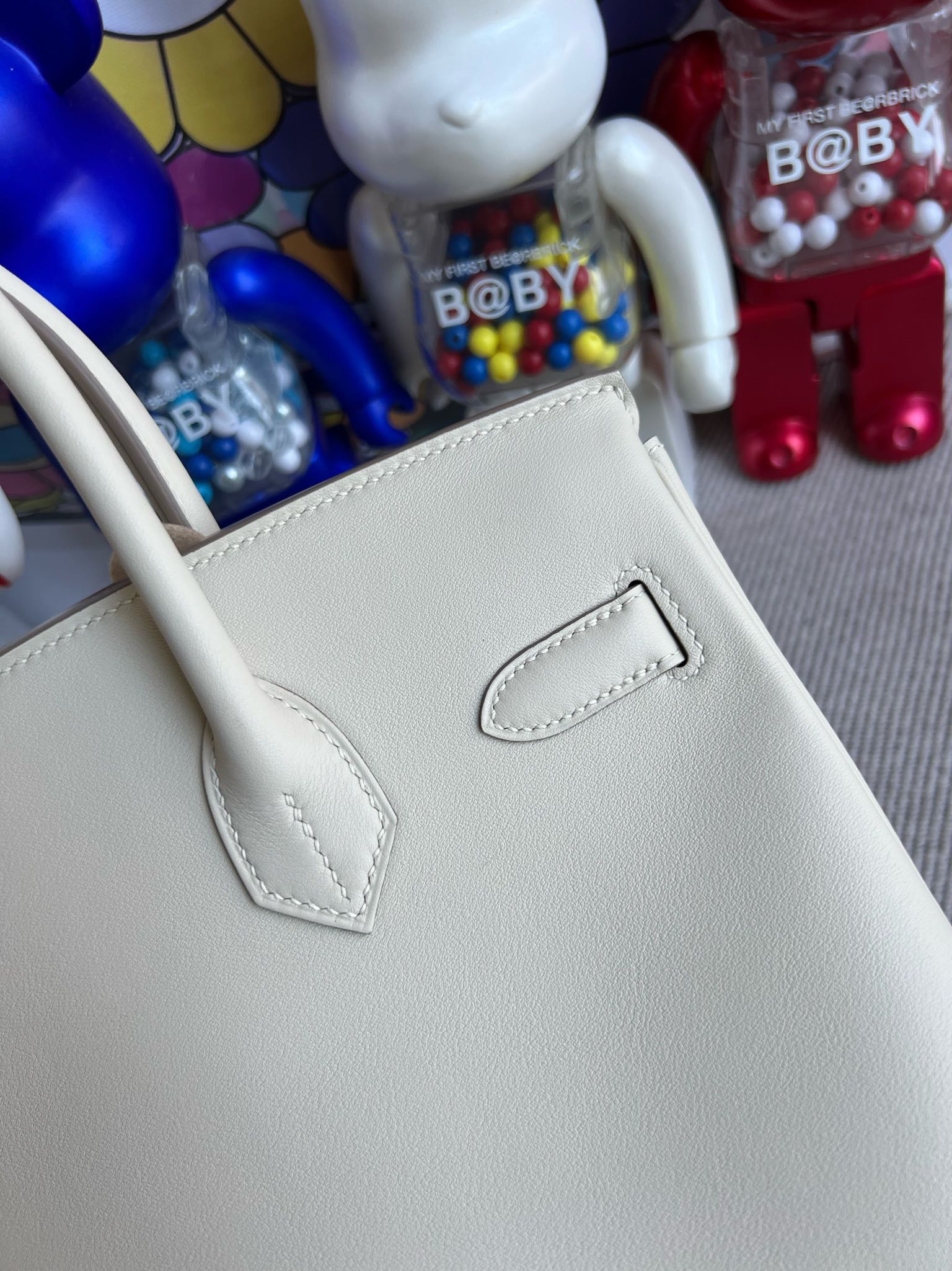 에르메스 버킨백30 화이트 금장 스위프트